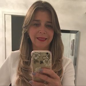 Meet your Posher, Angeline